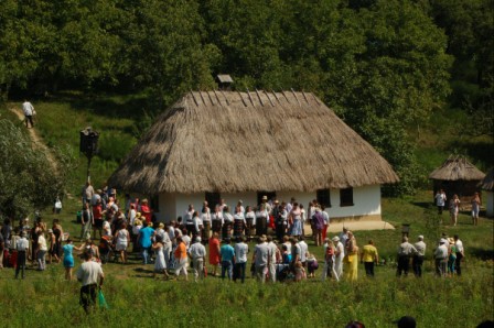 "Несемо в серці Україну"